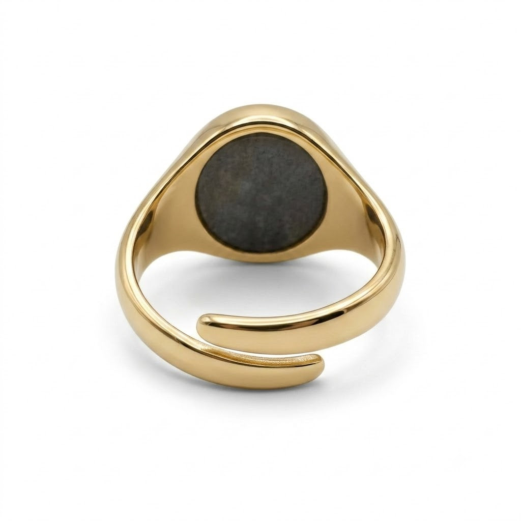 Anello sigillo con iniziale E – Cammeo in madreperla grigia - Regolabile
